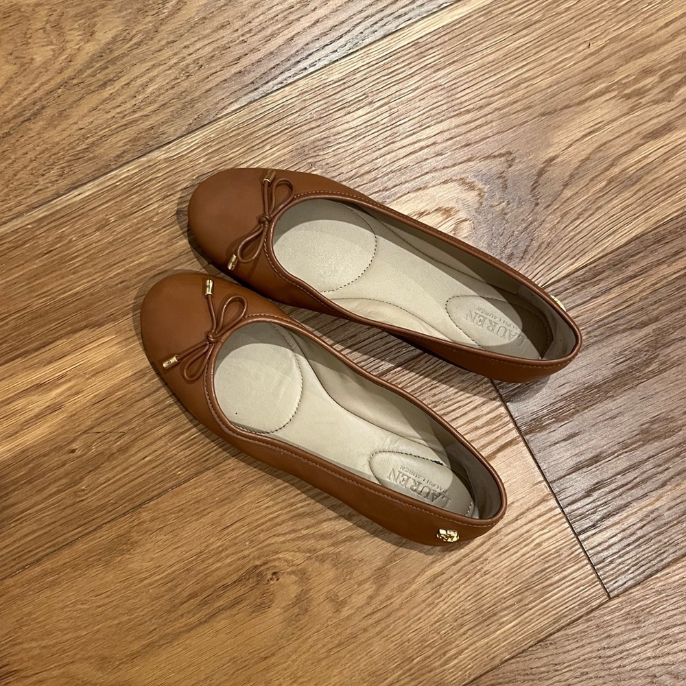 Ralph lauren brown ballet flats size 6.5